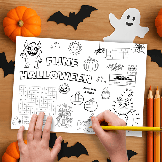 Halloween placemat met spelletjes en tekeningen voor kinderen